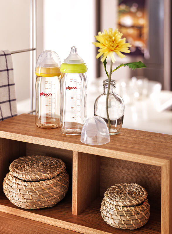 pigeon baby bottles on table